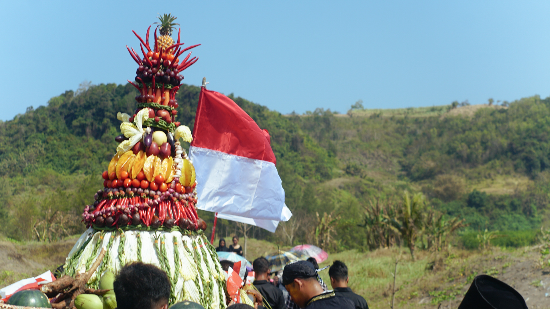 Gunungan Sesaji